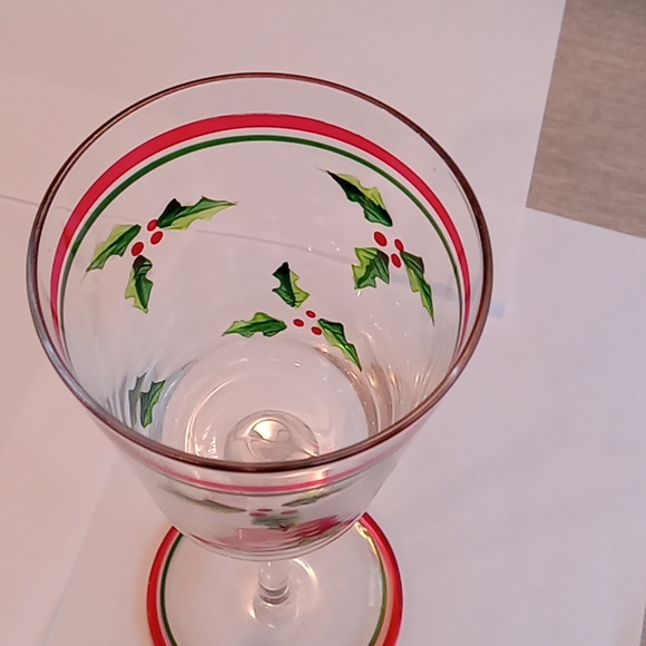 2 Yankee Candle Christmas holly votive candle holders - Picture 11 of 13